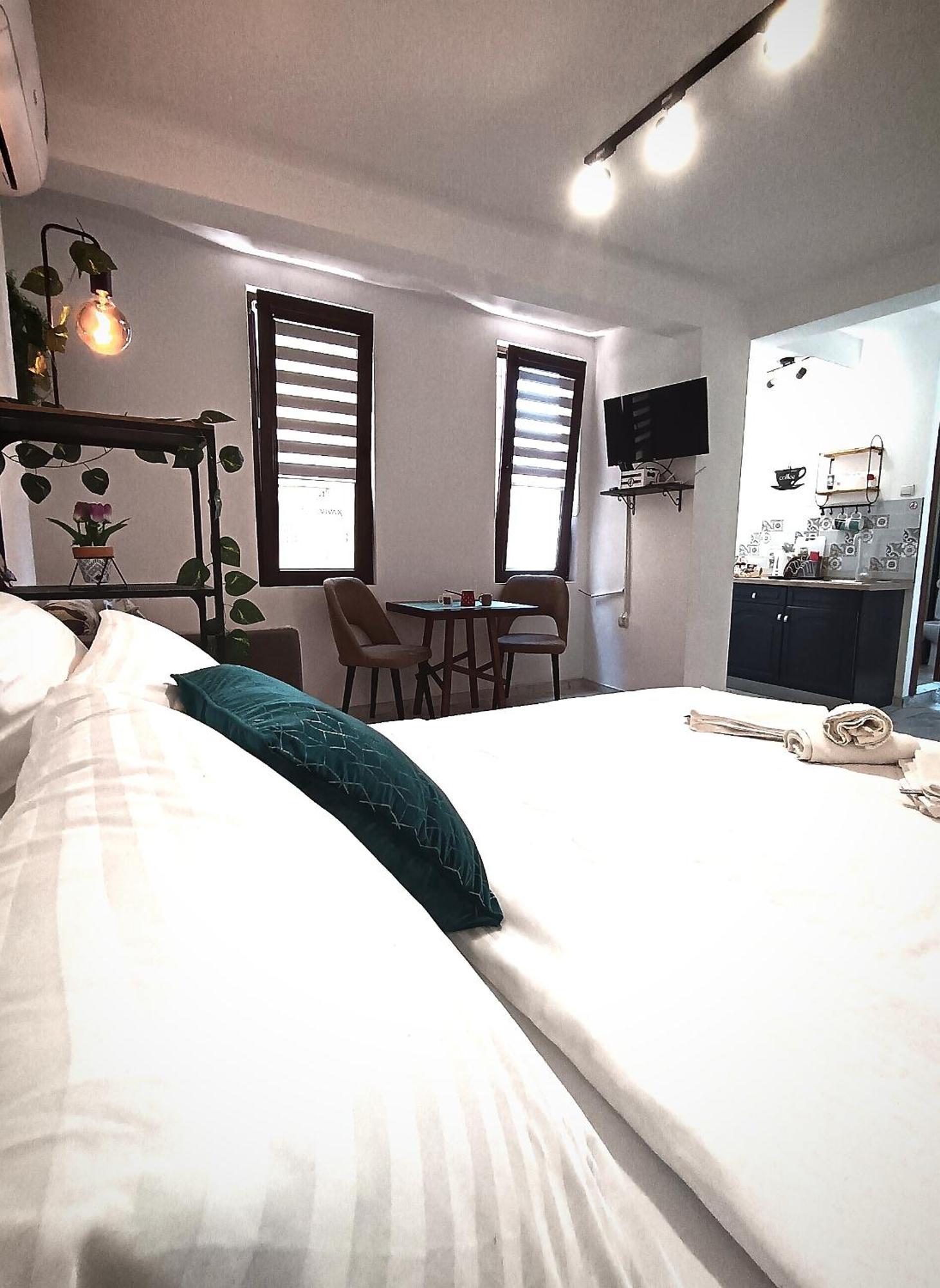 Atonika Apartments Μπίτολα Δωμάτιο φωτογραφία